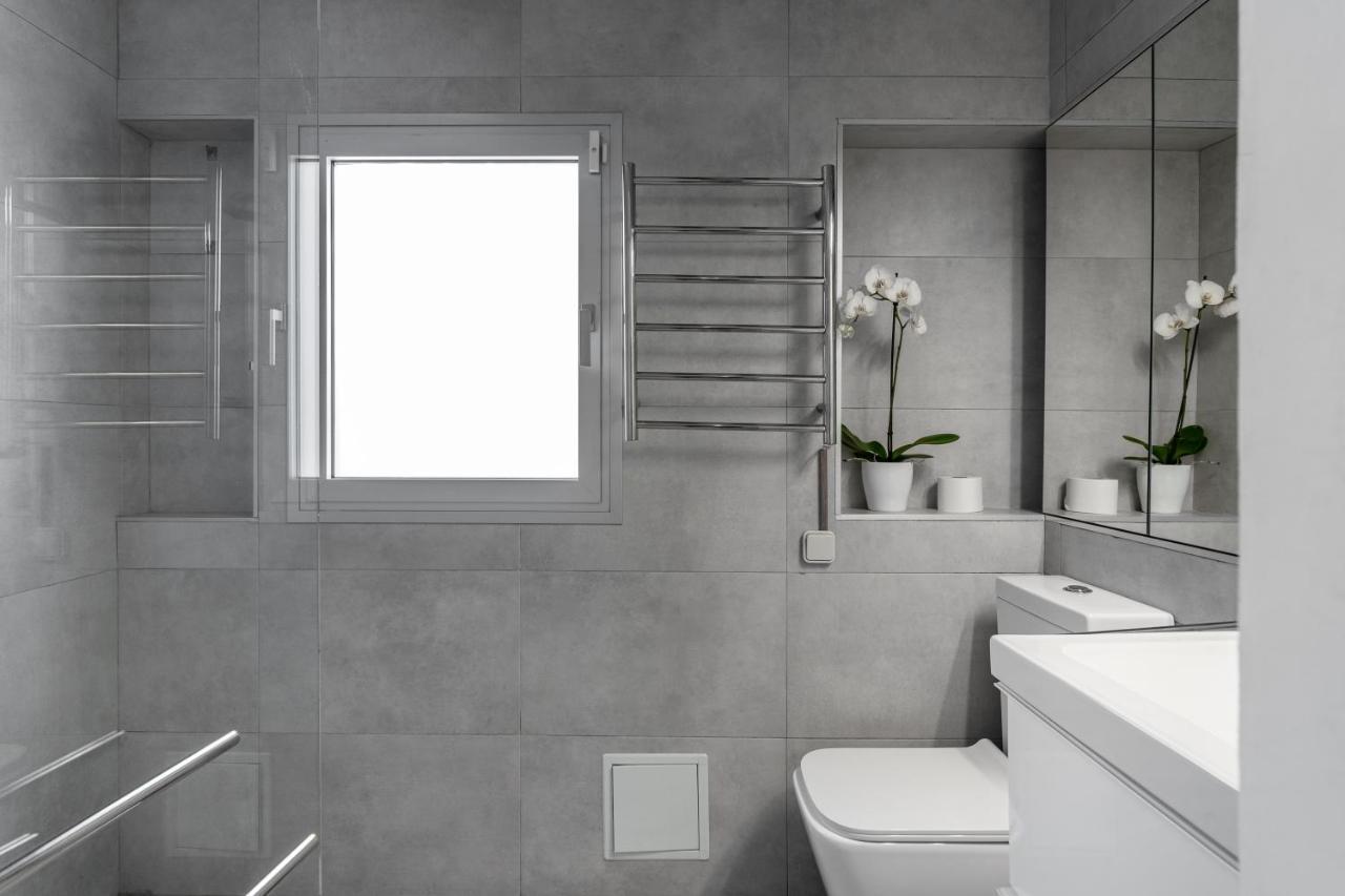 Cozy One-Bedroom La Latina Madrid Exterior foto